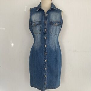 90’s Y2K Love Tree sleeveless button up front collared denim dress. Size Large